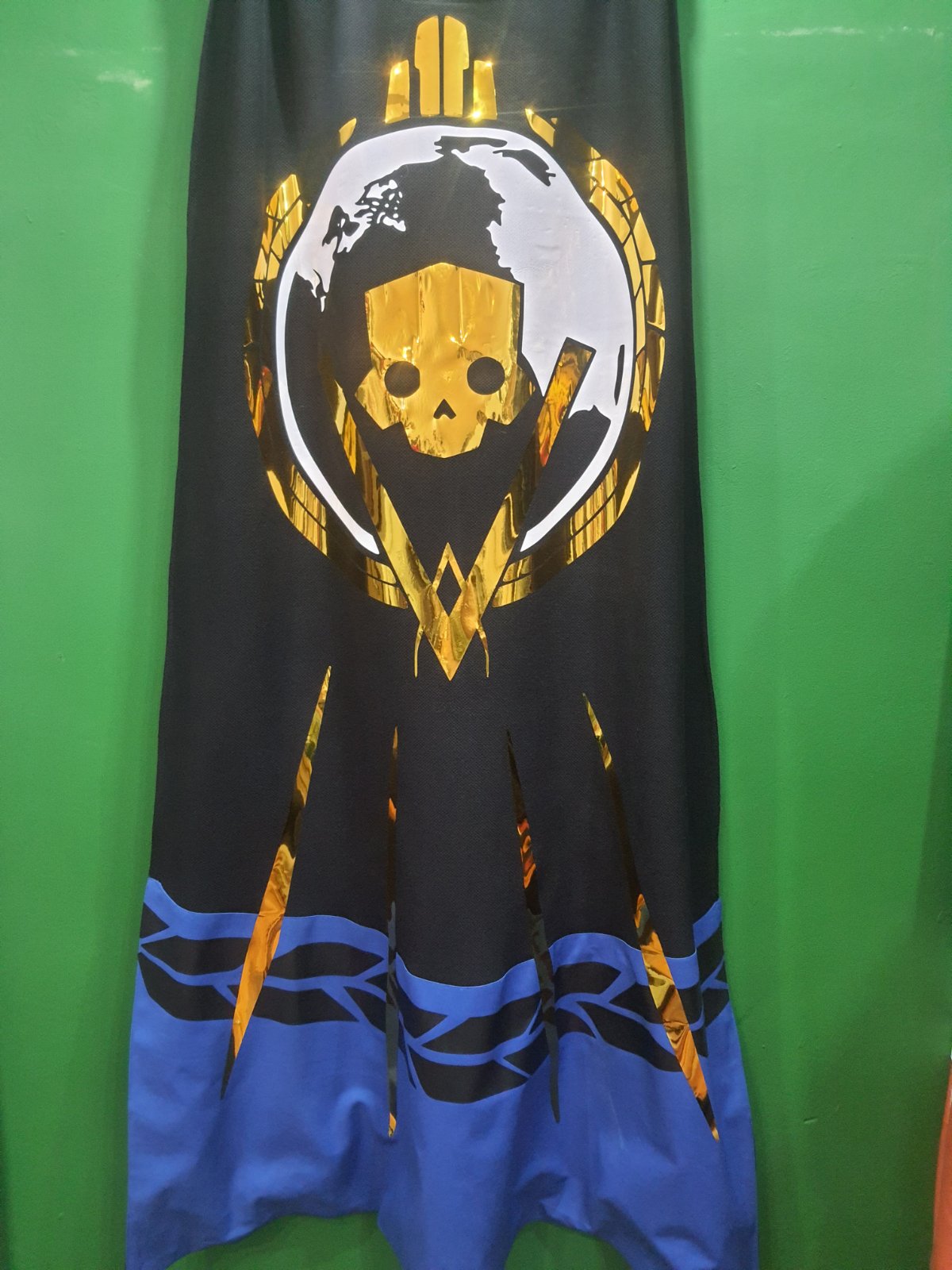 Helldivers 2 Protector of the Heart cosplay cape